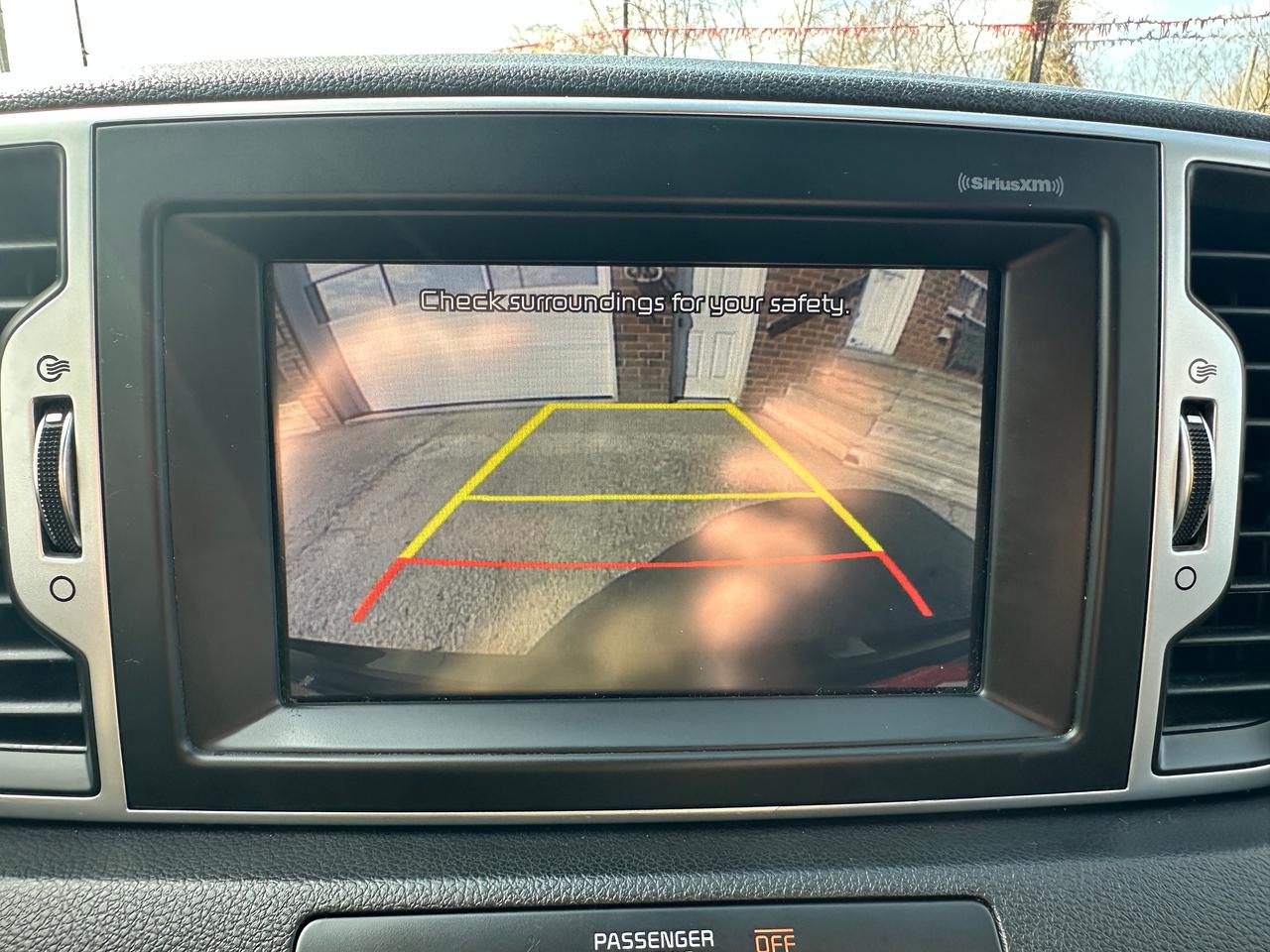2017 Kia Sportage EX HTD-Cloth Bluetooth FM/XM BackupCam CarPlay A/C Photo