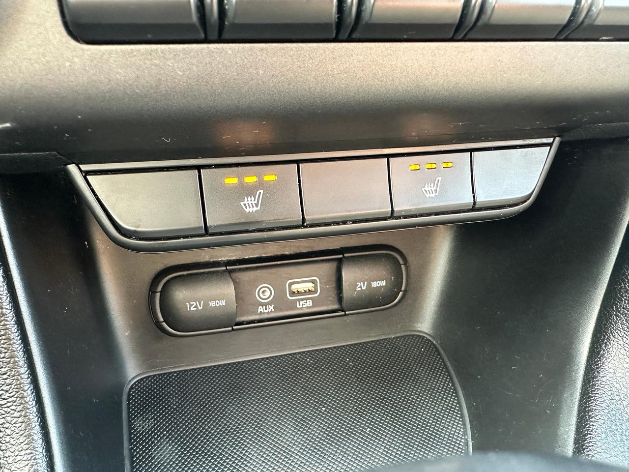 2017 Kia Sportage EX HTD-Cloth Bluetooth FM/XM BackupCam CarPlay A/C Photo