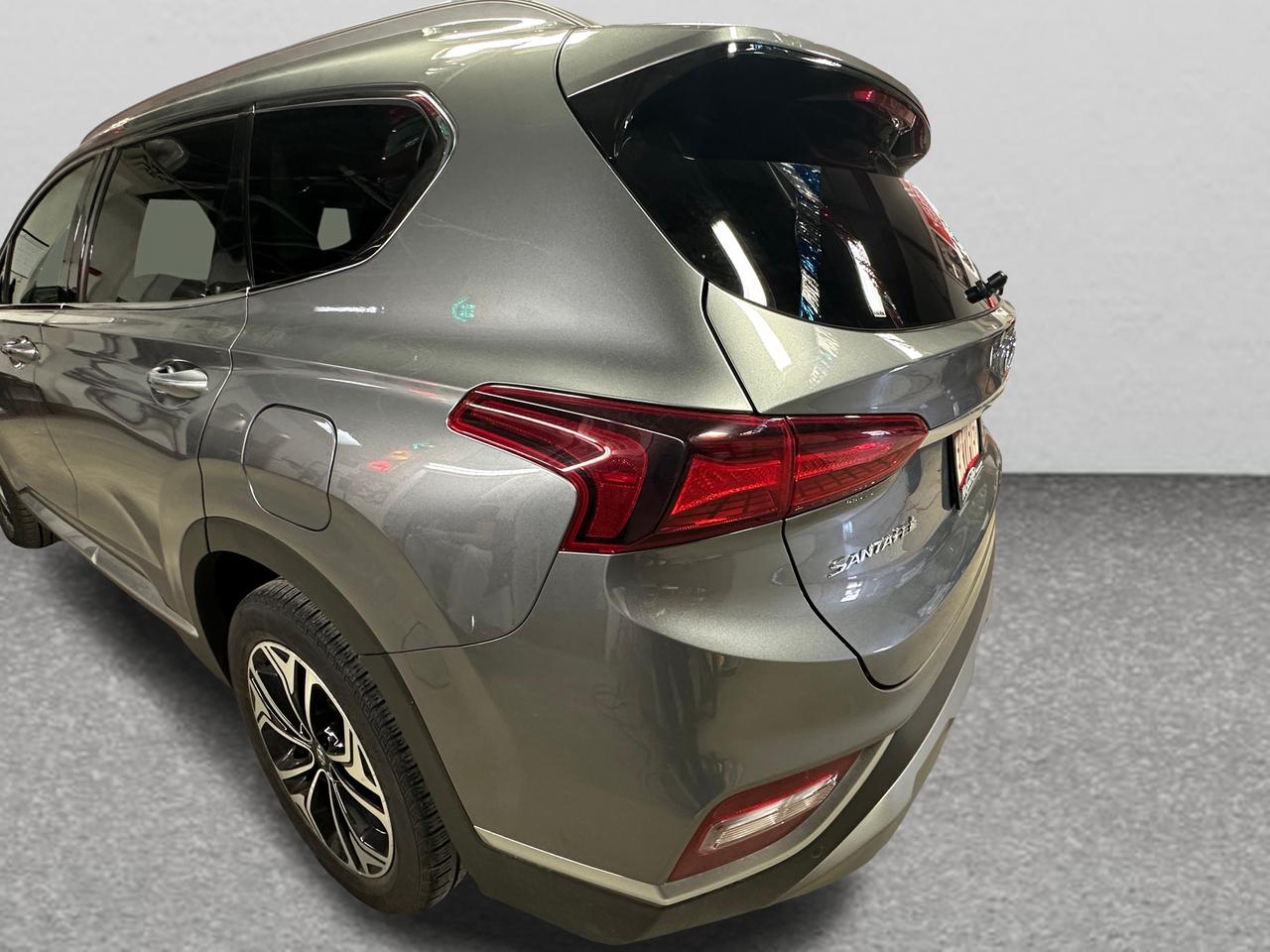 2019 Hyundai Santa Fe Ultimate |CLEAN CARFAX | LEATHER | AWD | NAVI | Photo