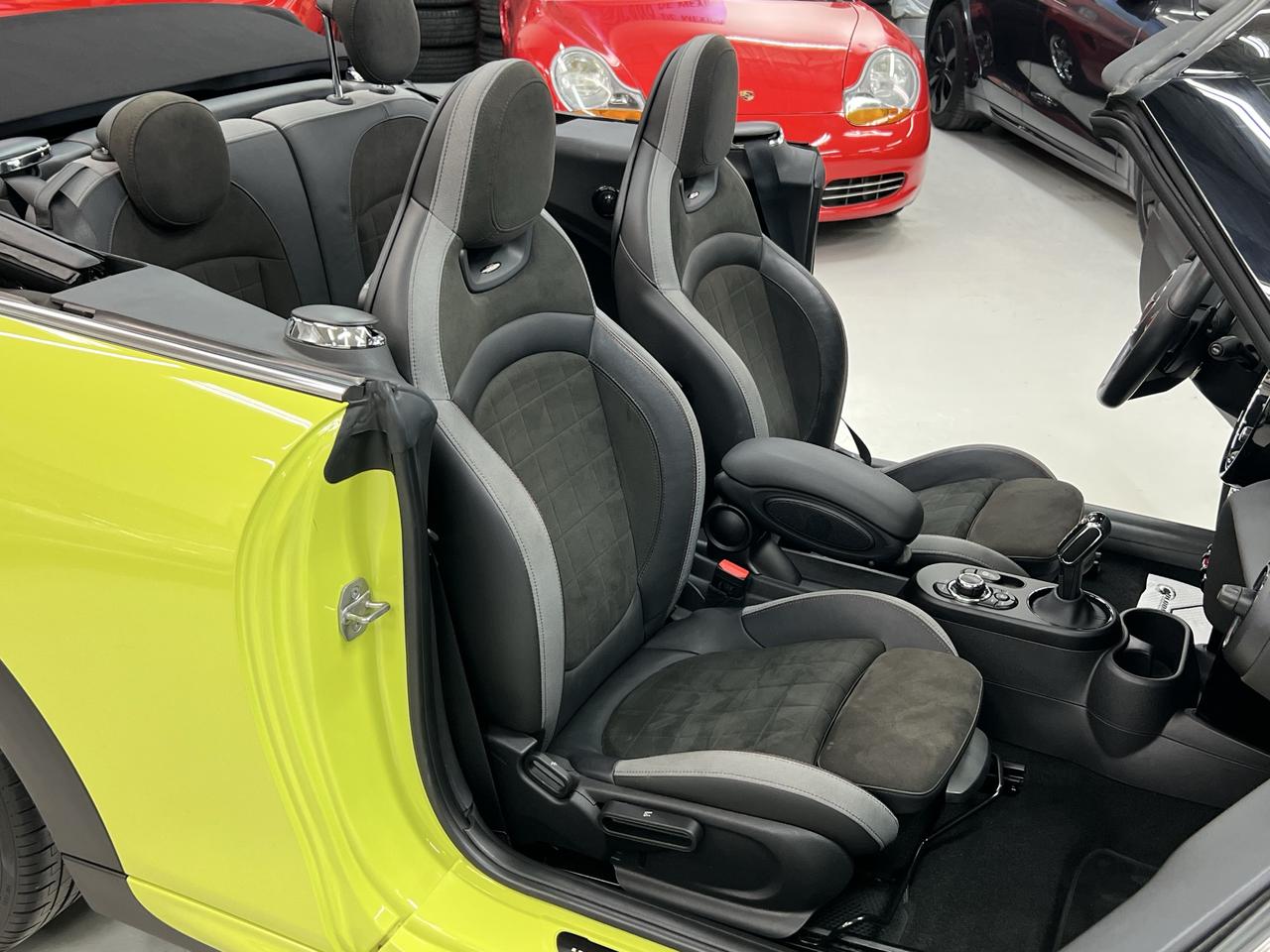 2022 MINI Cooper Convertible John Cooper Works JCW Photo