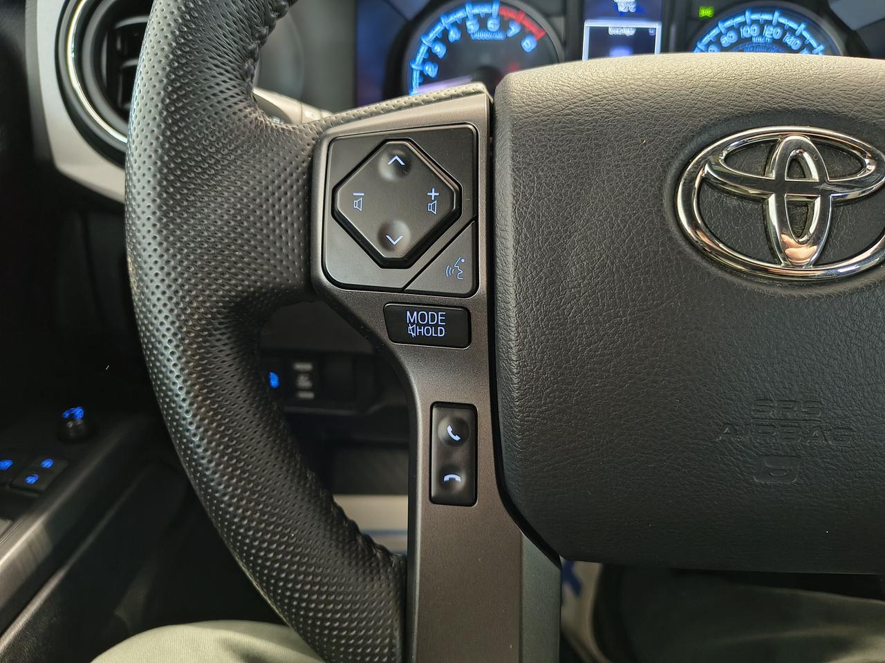 2023 Toyota Tacoma TRD Off Road Photo0