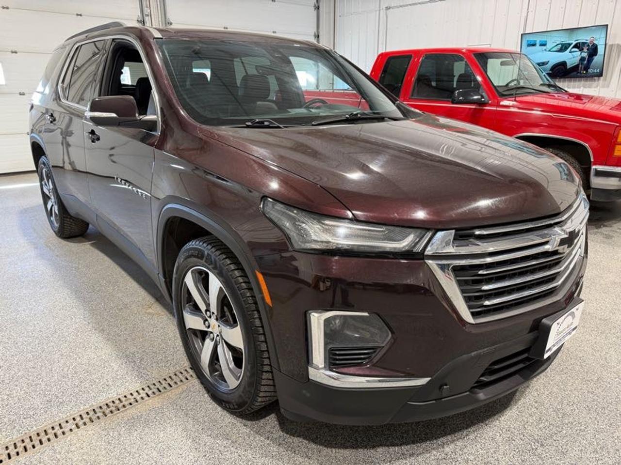 Used 2023 Chevrolet Traverse LT Feather AWD #Sunroof #360Camera for sale in Brandon, MB