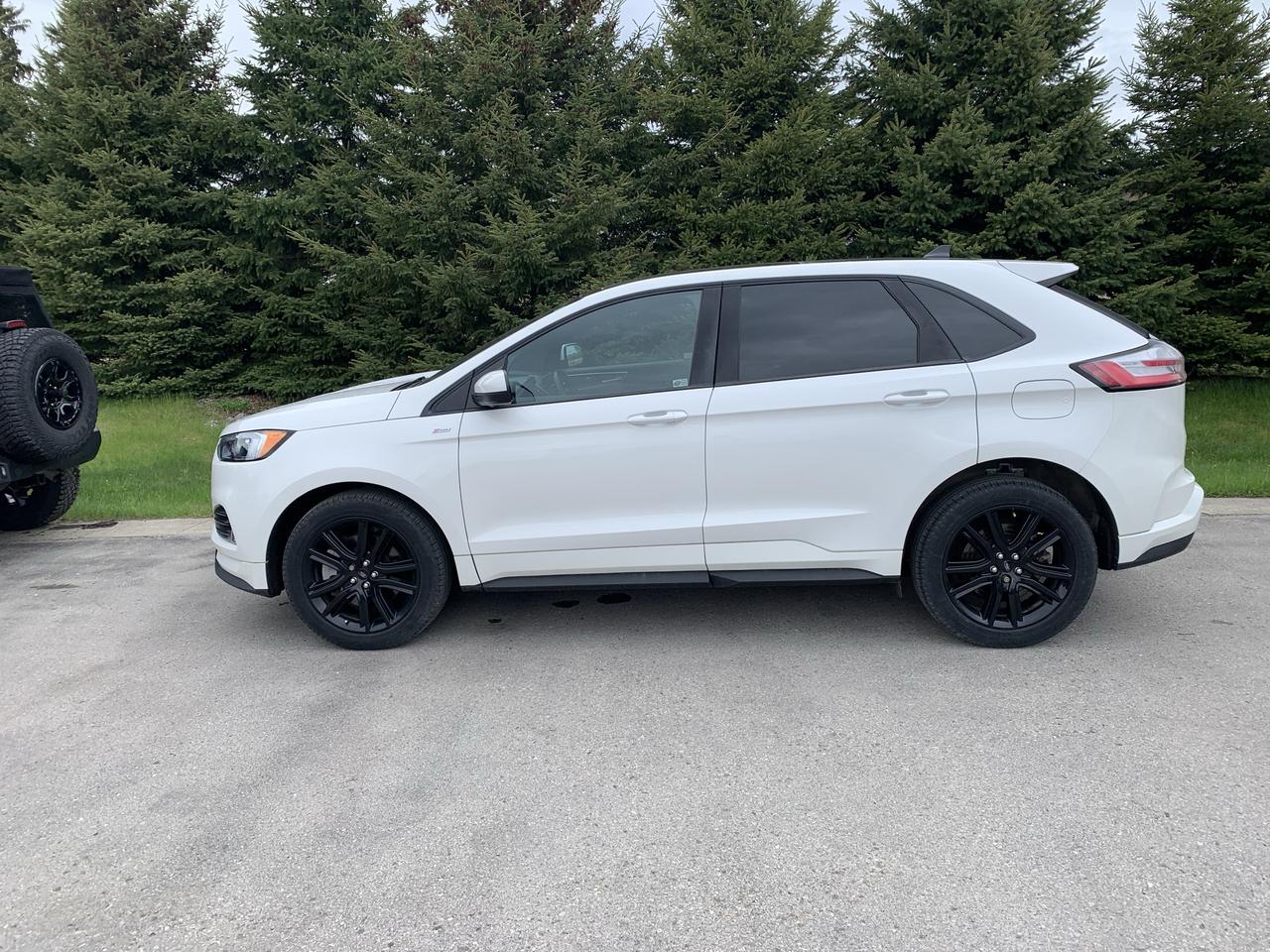 2022 Ford Edge 250A Photo