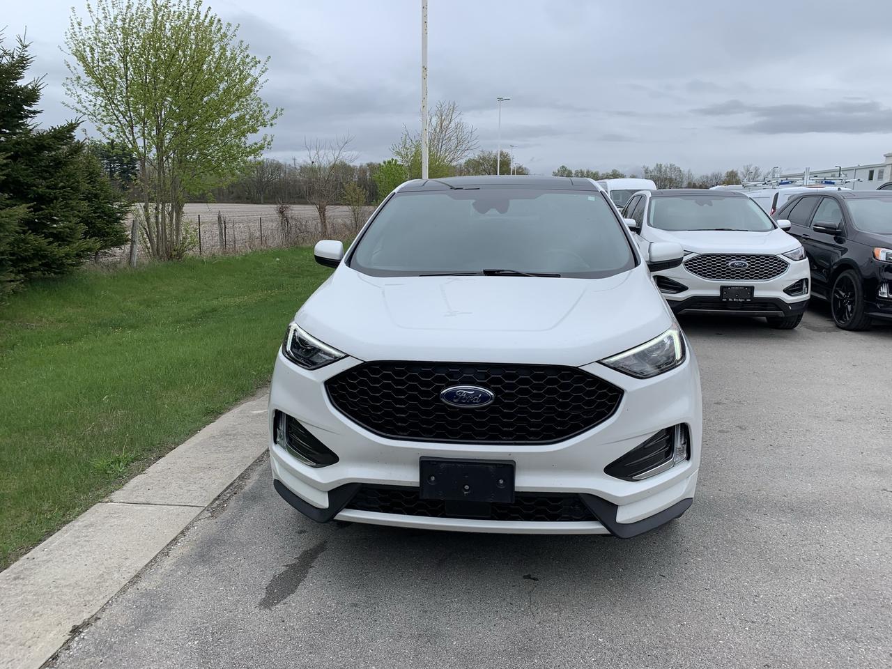 2022 Ford Edge 250A Photo