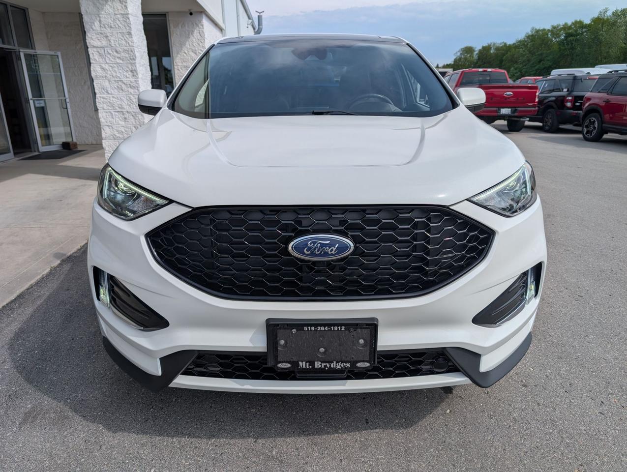 2022 Ford Edge 250A Photo1