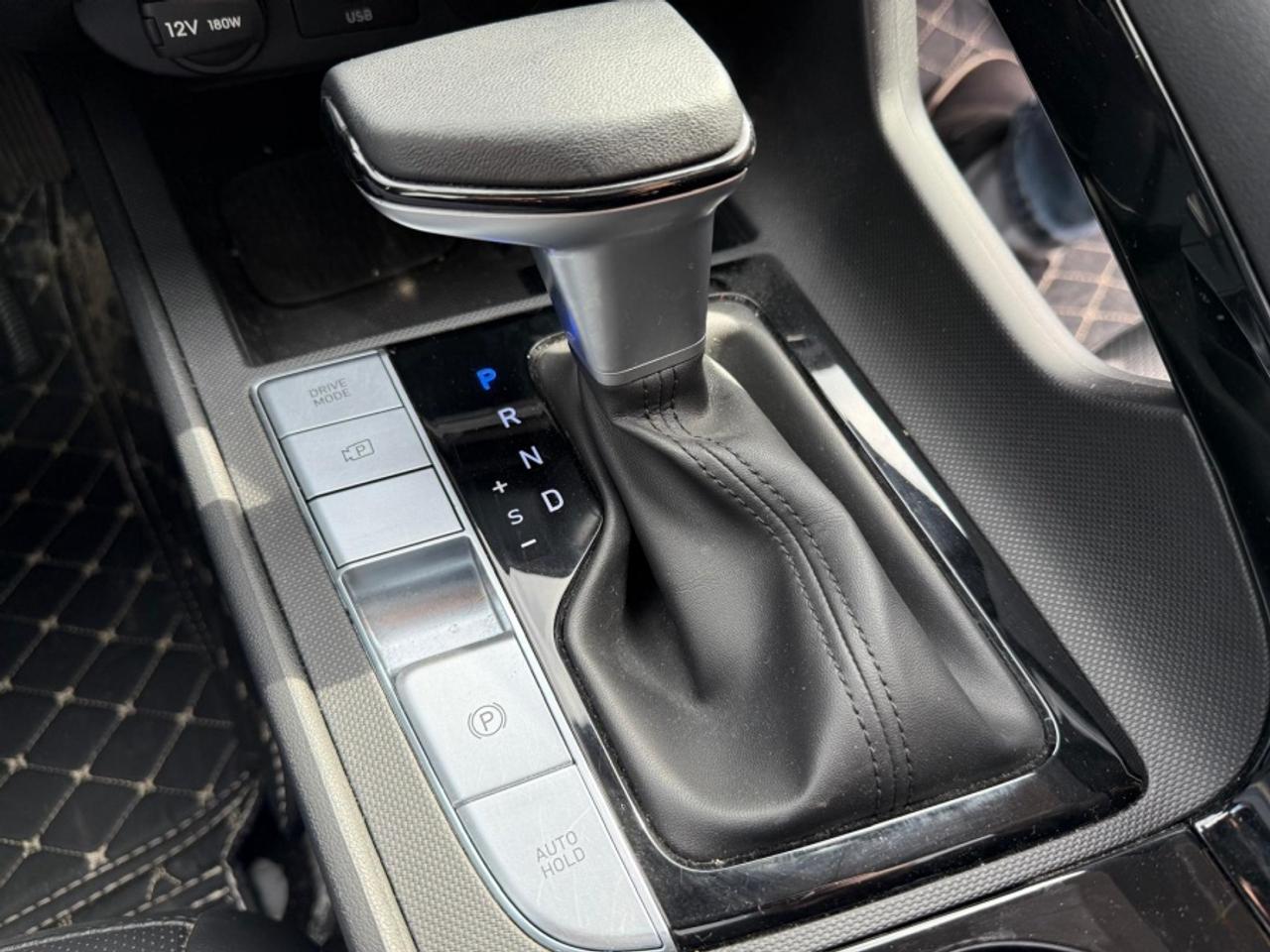 2025 Hyundai Elantra Hybrid LUXURY/ LEATHER/ SUNROOF/ NAVI/ CARPLAY/ REAR CAM - Photo #18