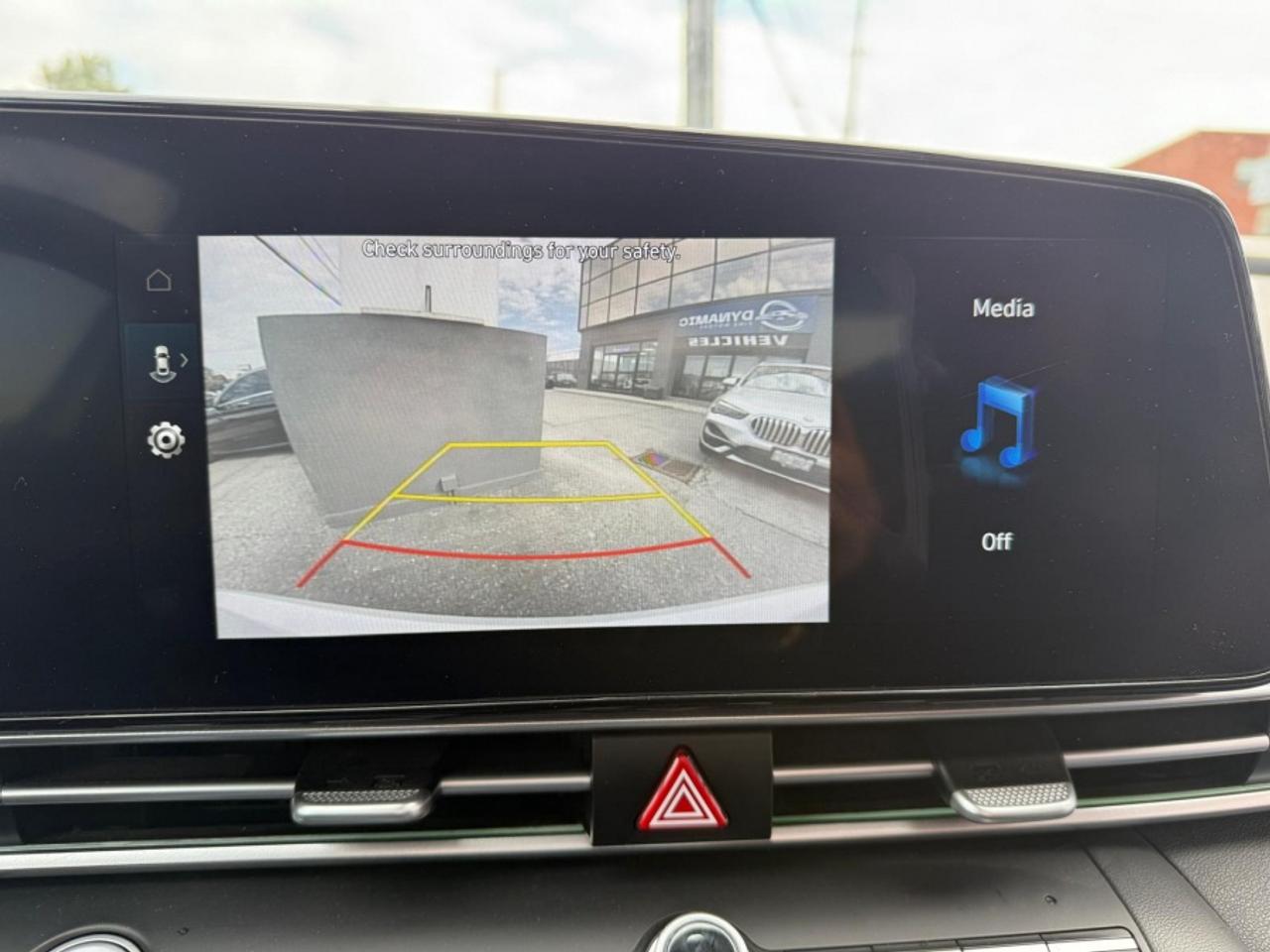2025 Hyundai Elantra Hybrid LUXURY/ LEATHER/ SUNROOF/ NAVI/ CARPLAY/ REAR CAM Photo