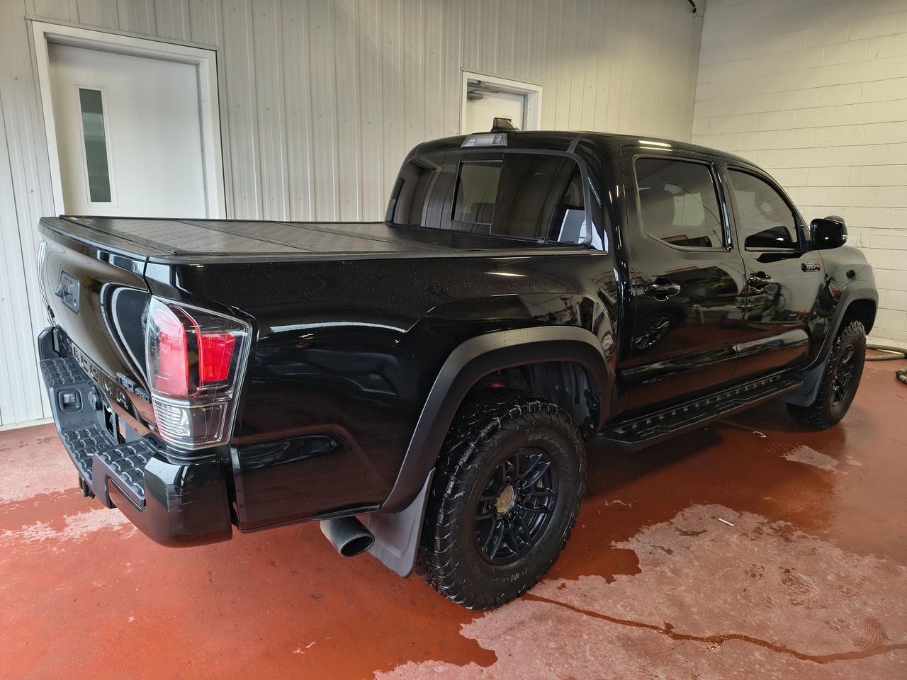 2021 Toyota Tacoma TRD Pro Photo0