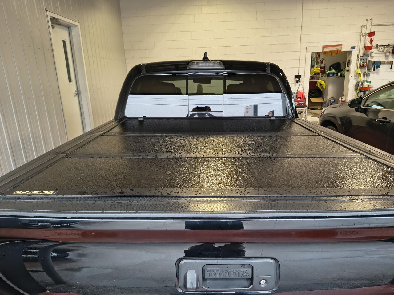 2021 Toyota Tacoma TRD Pro Photo0