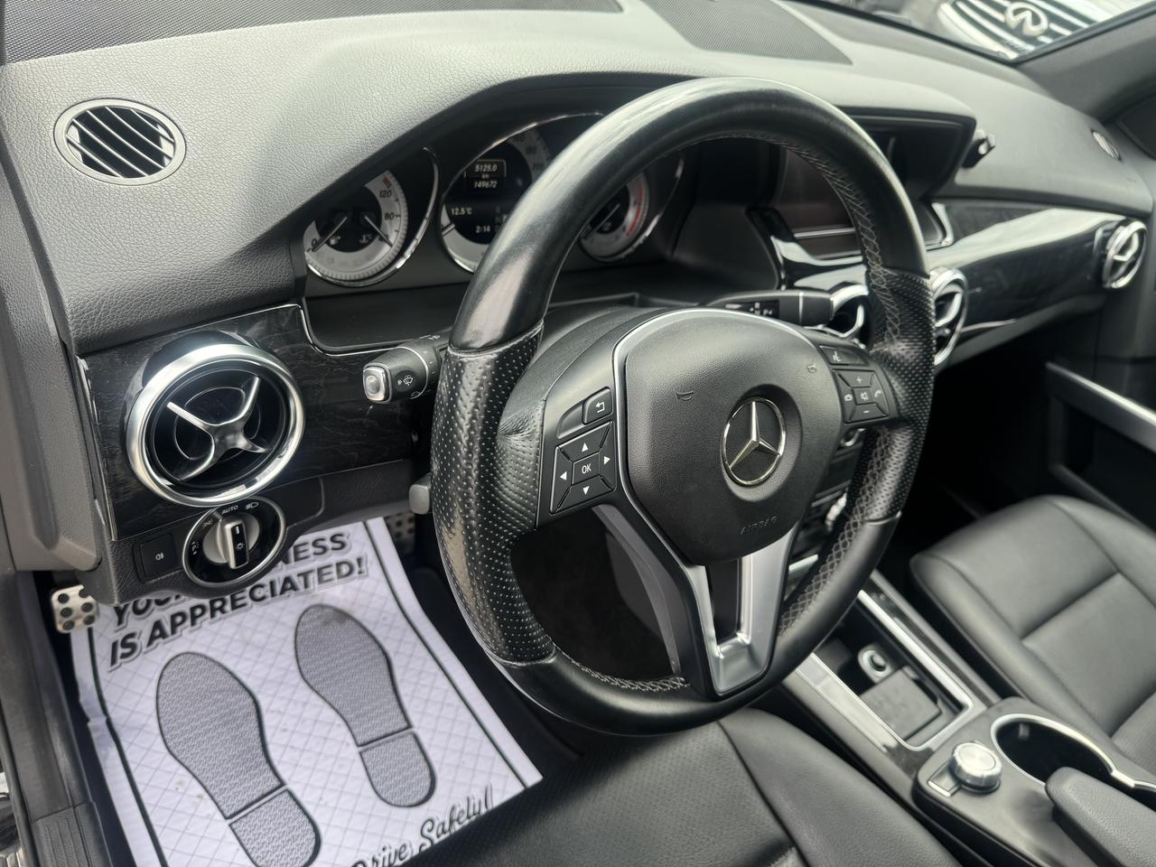 2015 Mercedes-Benz GLK-Class GLK 250 BlueTEC Photo