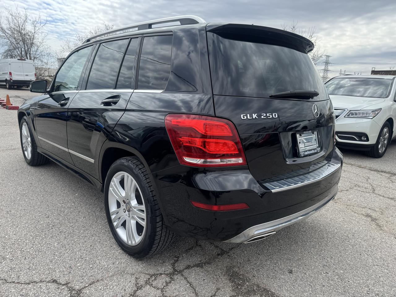 2015 Mercedes-Benz GLK-Class GLK 250 BlueTEC Photo