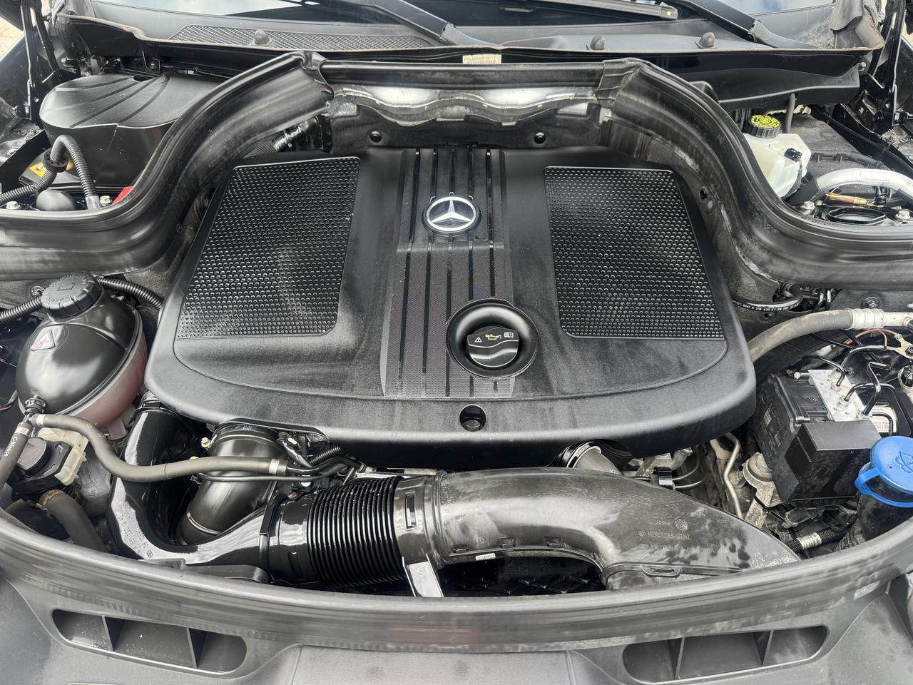 2015 Mercedes-Benz GLK-Class GLK 250 BlueTEC Photo