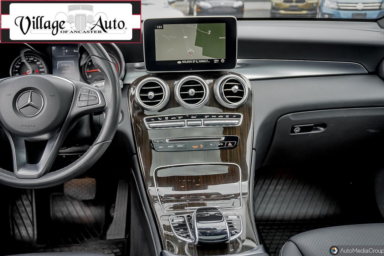 2017 Mercedes-Benz GLC-Class 4MATIC 4DR GLC 300 Photo