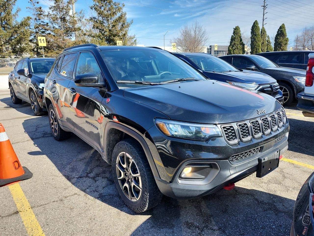 2024 Jeep Compass Trailhawk Photo