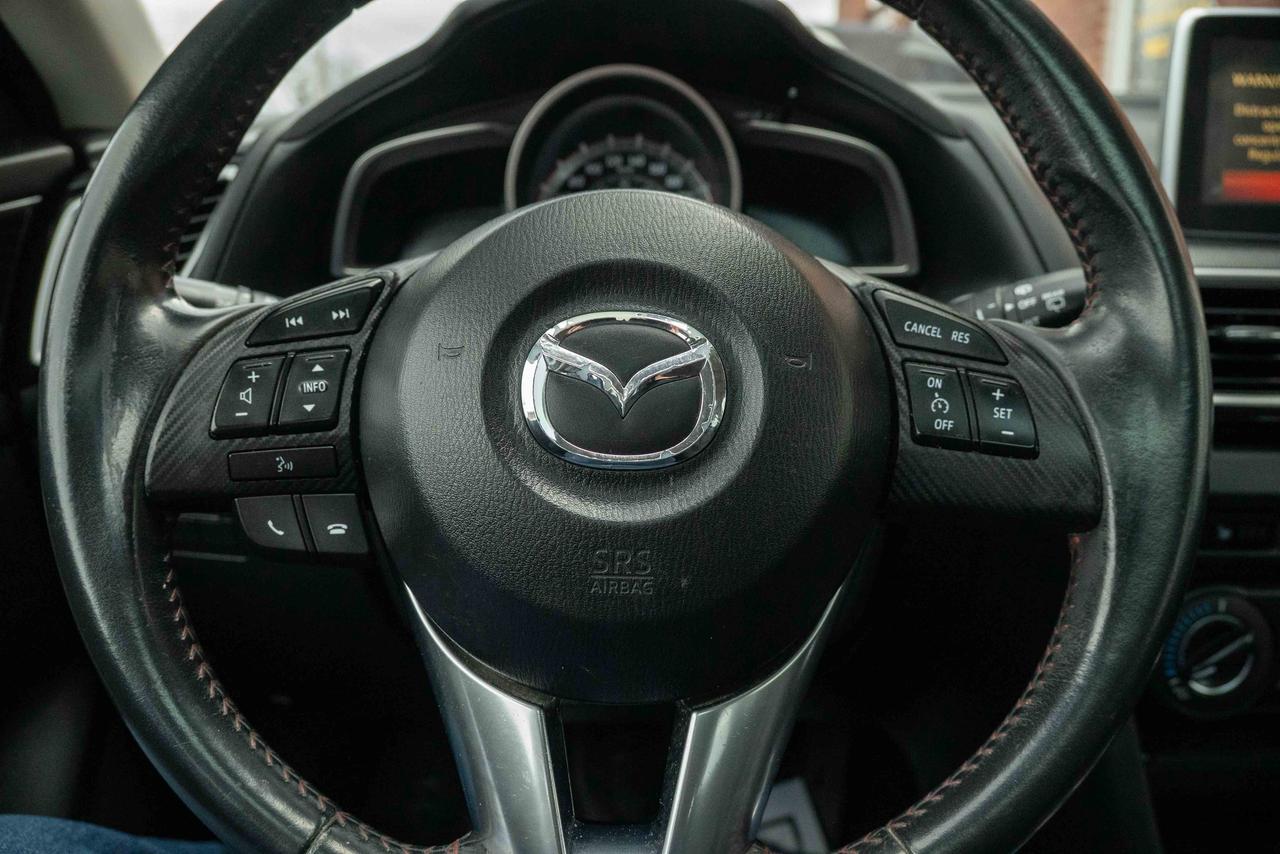 2014 Mazda MAZDA3 i Touring Photo