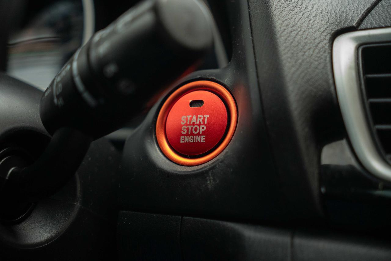 2014 Mazda MAZDA3 i Touring Photo