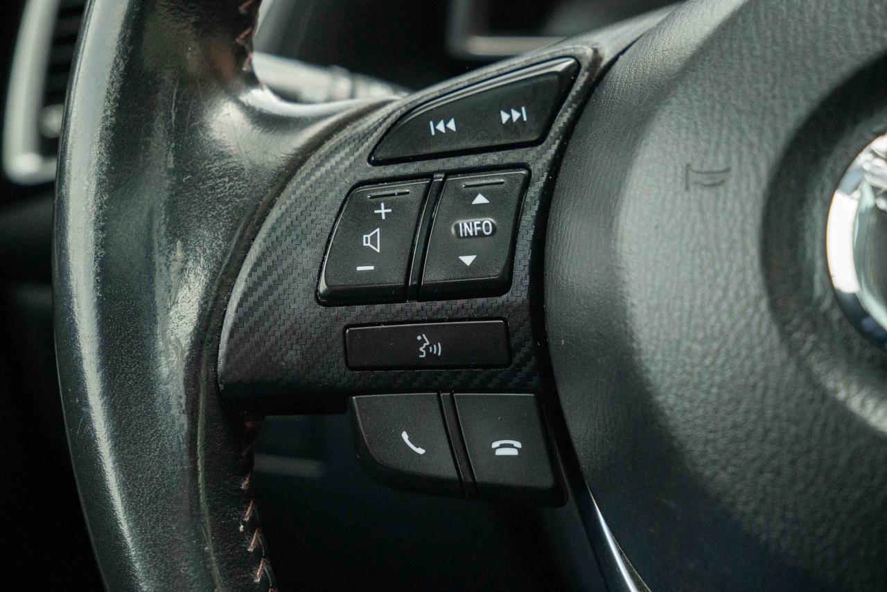 2014 Mazda MAZDA3 i Touring Photo