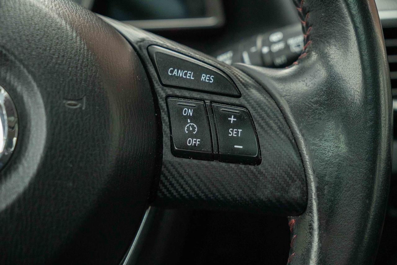 2014 Mazda MAZDA3 i Touring Photo