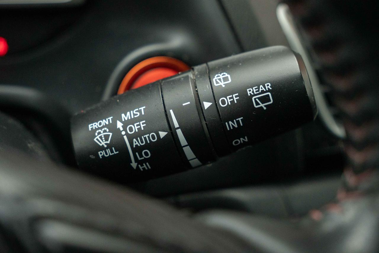 2014 Mazda MAZDA3 i Touring Photo