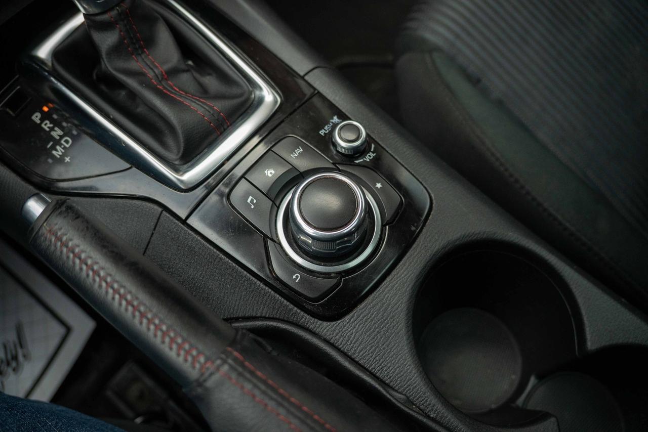 2014 Mazda MAZDA3 i Touring Photo
