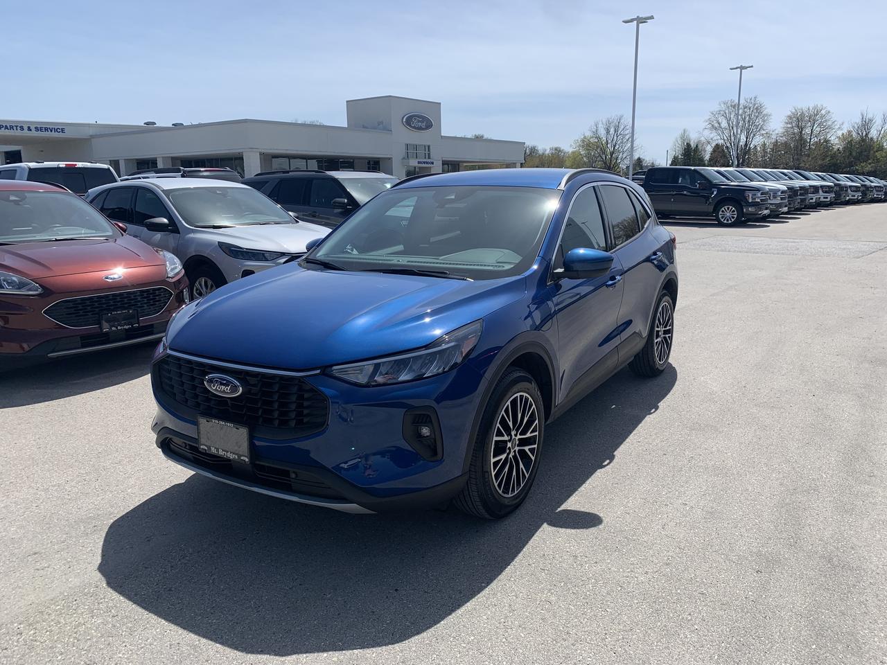 2023 Ford Escape PHEV FWD Photo