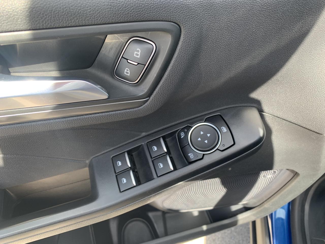 2023 Ford Escape PHEV FWD Photo
