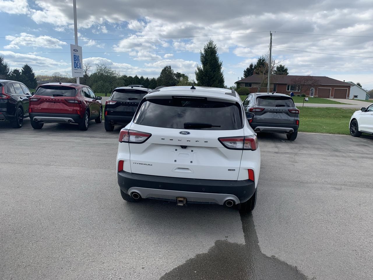2022 Ford Escape Titanium Plug-In Hybrid FWD Photo
