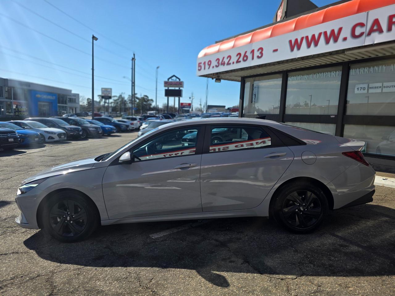 2023 Hyundai Elantra Preferred w/Tech Package LOW KMS | ONE OWNER | NAVI | Sunroof | BSM | Heated Seats Photo