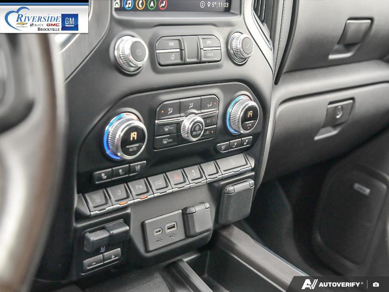2020 GMC Sierra 2500 HD Denali Photo