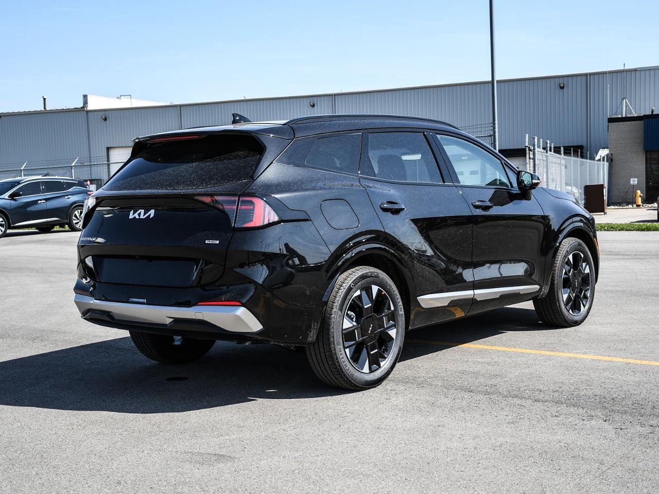 2026 Kia Sportage Plug-In Hybrid SX w/Black Interior 2026 Kia Sportage Plug-In Hybrid – SX Photo