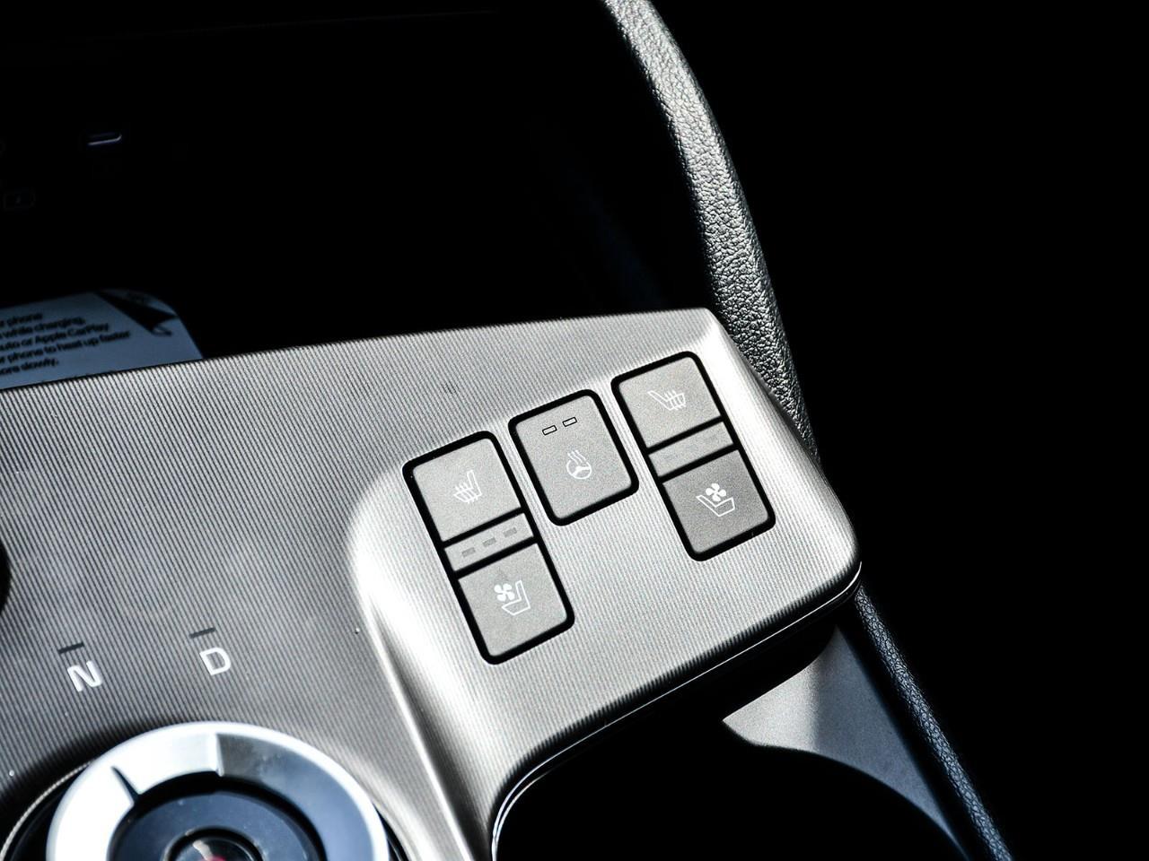 2026 Kia Sportage Plug-In Hybrid SX w/Black Interior 2026 Kia Sportage Plug-In Hybrid – SX Photo