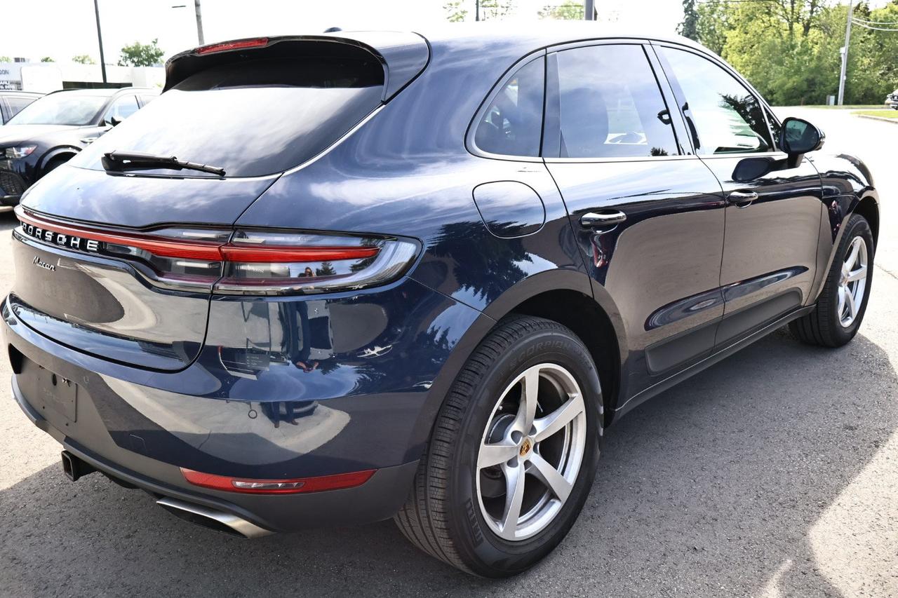 2020 Porsche Macan  Photo