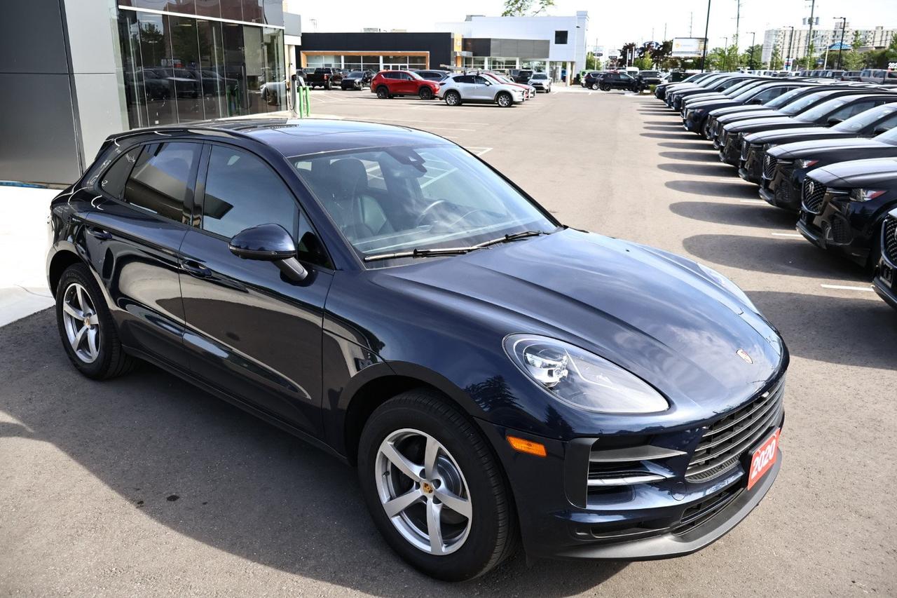 2020 Porsche Macan  Photo