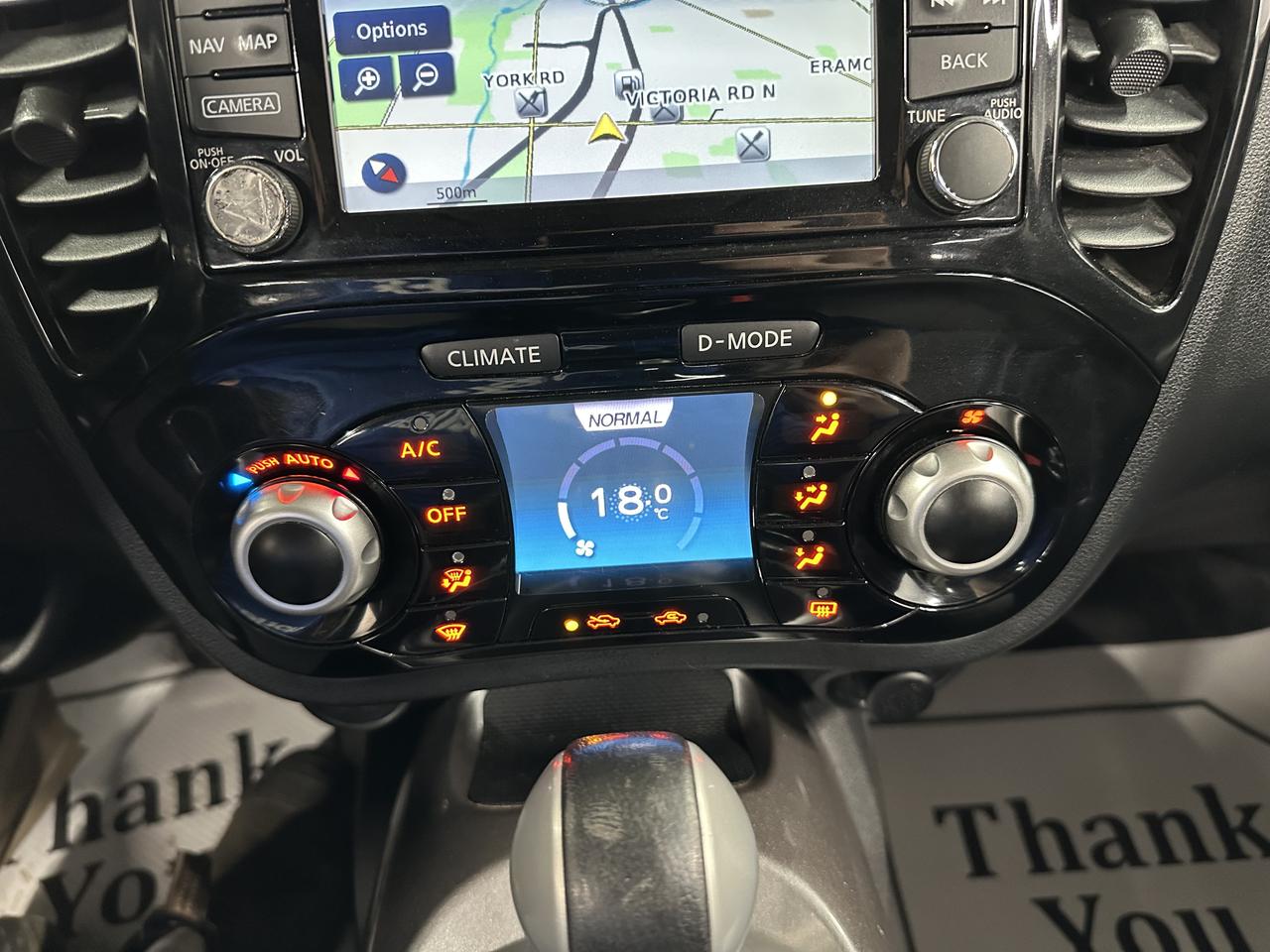 2016 Nissan Juke SL Photo