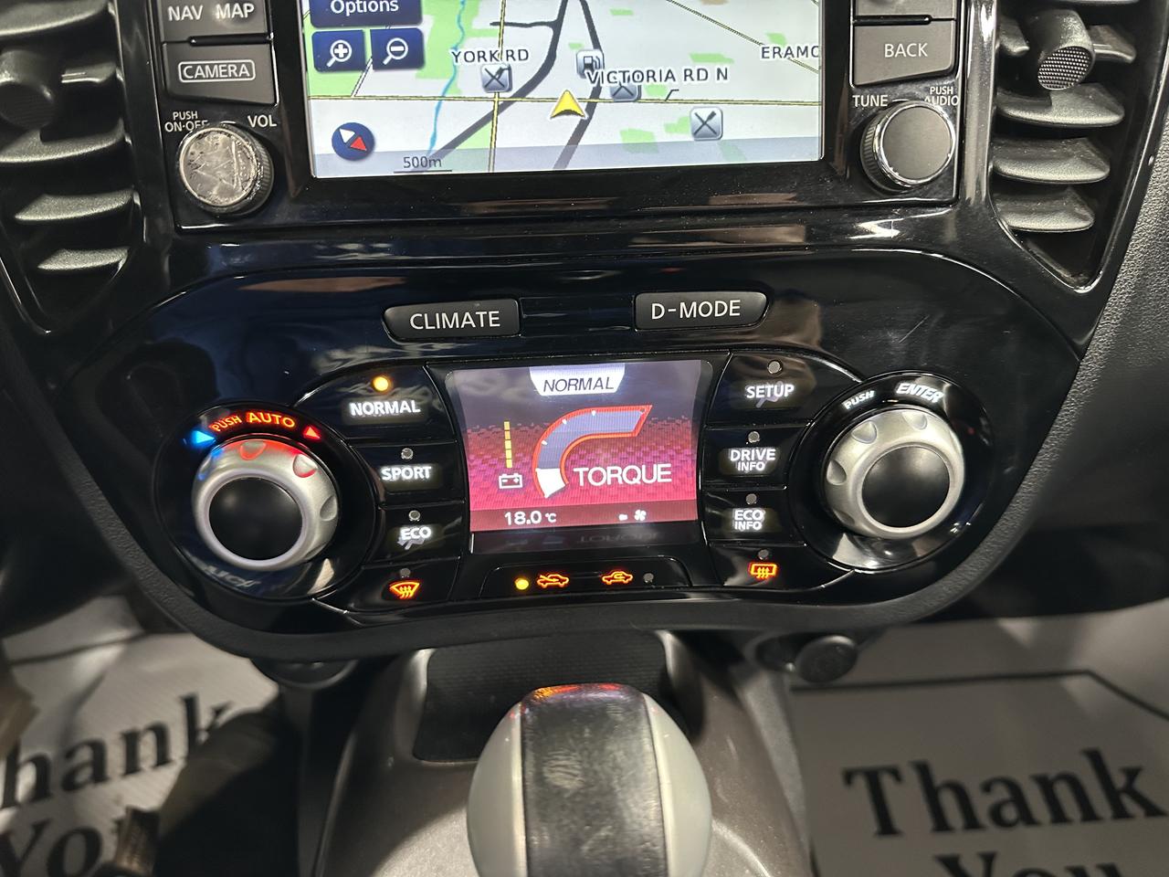 2016 Nissan Juke SL Photo