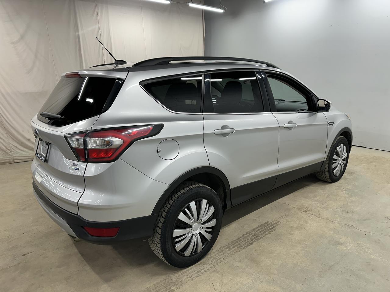 2017 Ford Escape 4WD 4dr SE Photo7