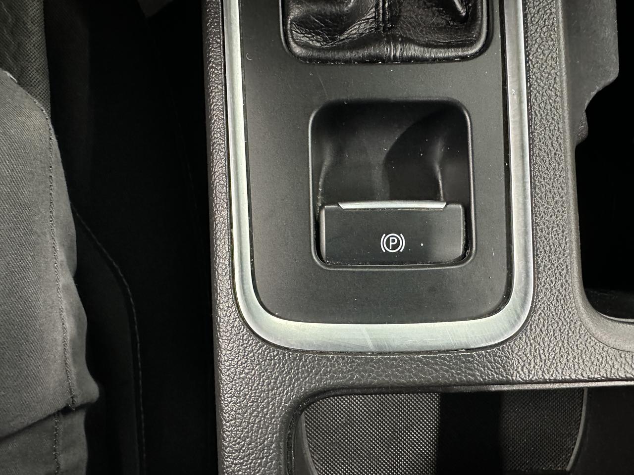 2017 Ford Escape 4WD 4dr SE Photo21