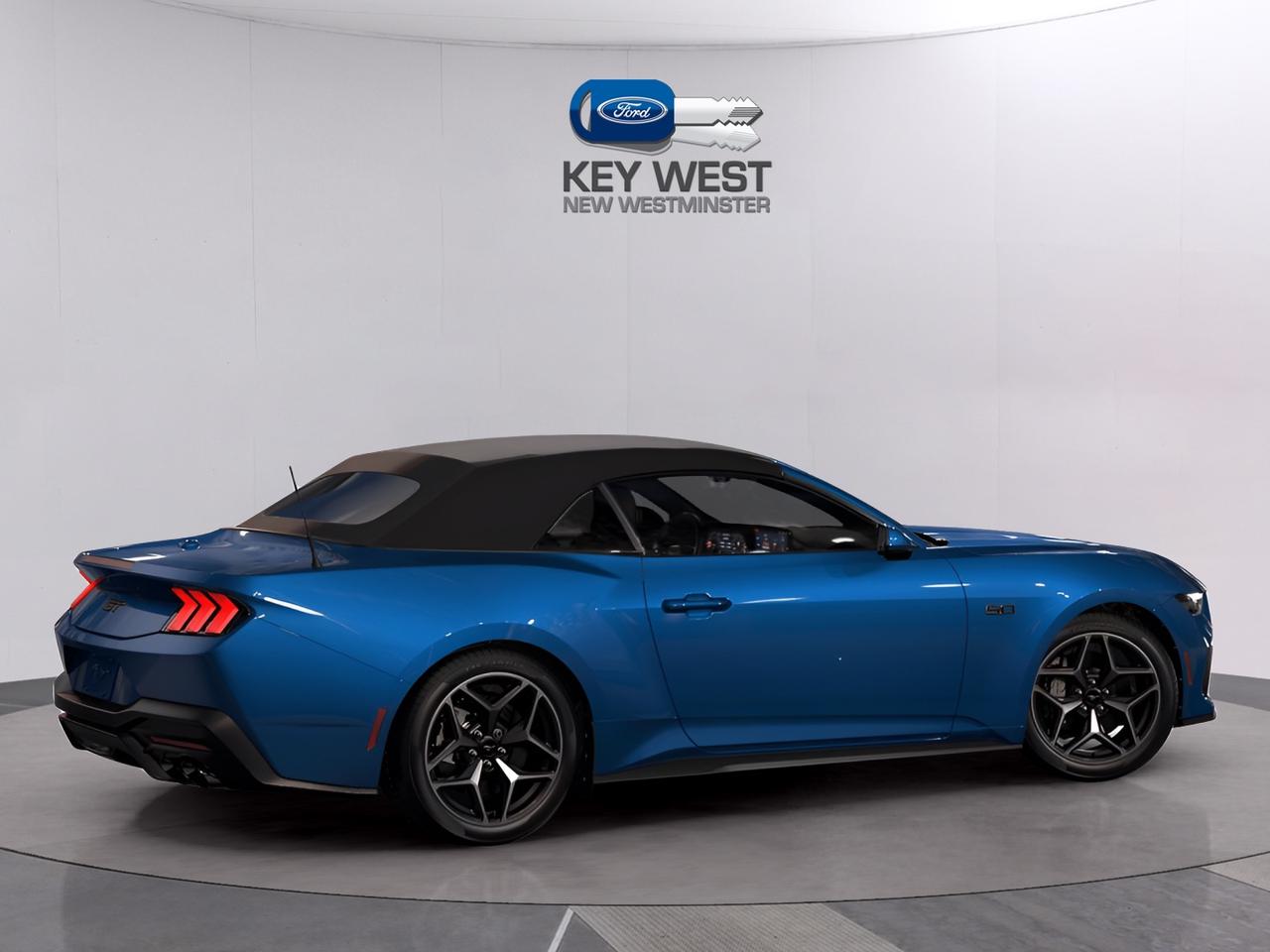 2024 Ford Mustang GT Premium Convertible Photo2