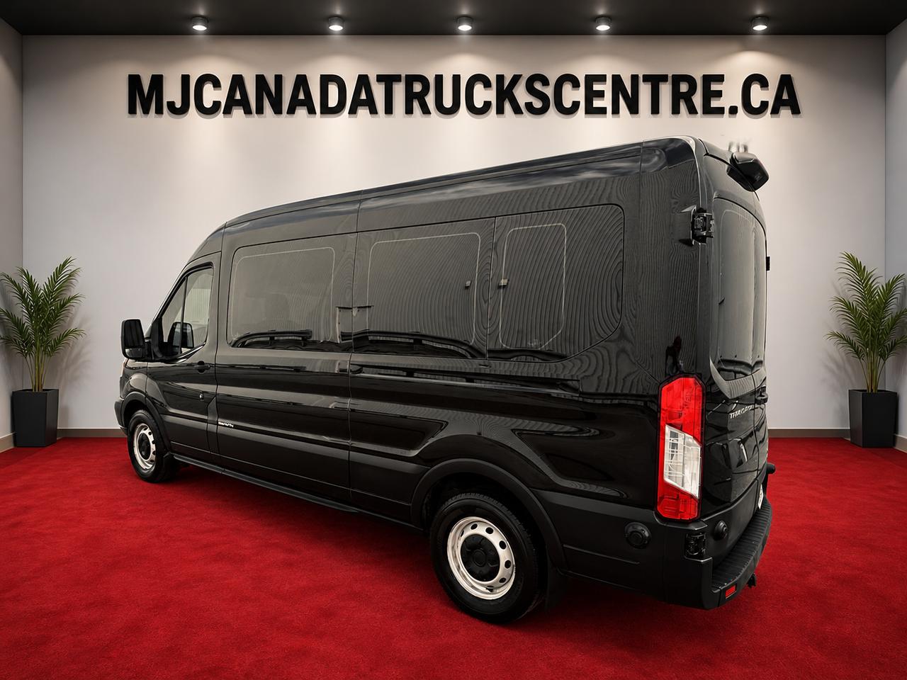 2019 Ford Transit T350 - XLT High Roof !2 Passengers