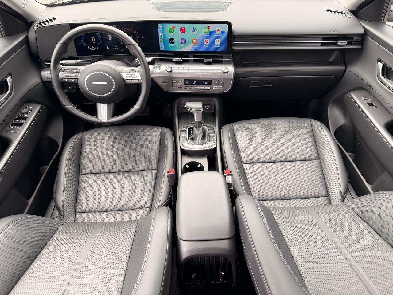 2025 Hyundai KONA Preferred Trend AWD+Roof+Drive Assist+CLEAN CARFAX Photo