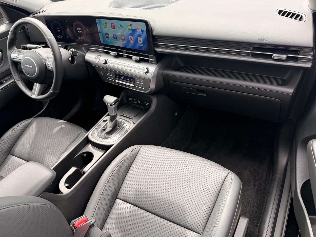2025 Hyundai KONA Preferred Trend AWD+Roof+Drive Assist+CLEAN CARFAX Photo24