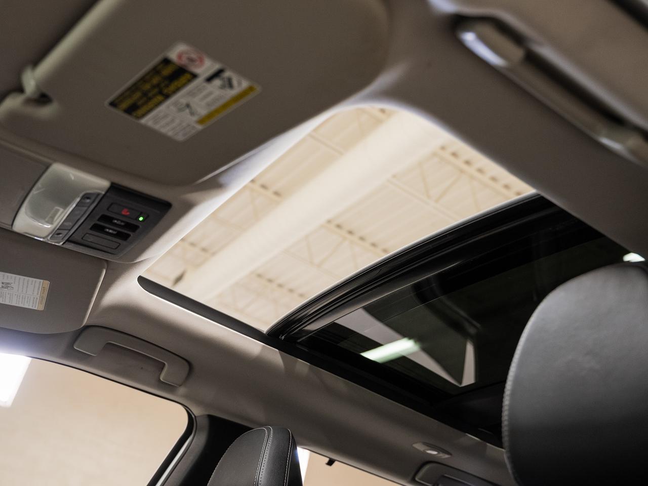 2023 Mitsubishi Outlander GT S-AWC | Nav | Leather | Sunroof | HUD | CarPlay