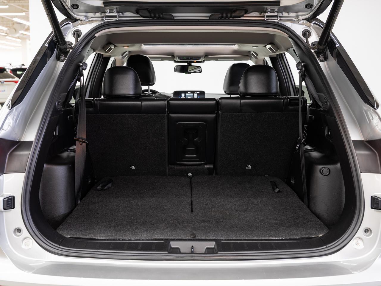 2023 Mitsubishi Outlander GT S-AWC | Nav | Leather | Sunroof | HUD | CarPlay Photo