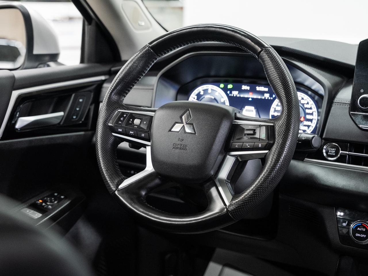 2023 Mitsubishi Outlander GT S-AWC | Nav | Leather | Sunroof | HUD | CarPlay Photo