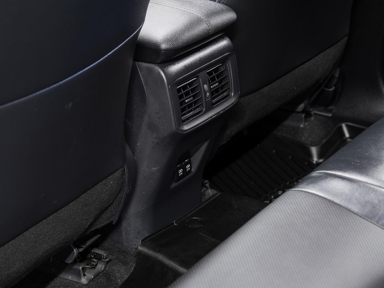 2019 Toyota RAV4 TRAIL AWD | Leather | Sunroof | Cooled Seats | BSM Photo