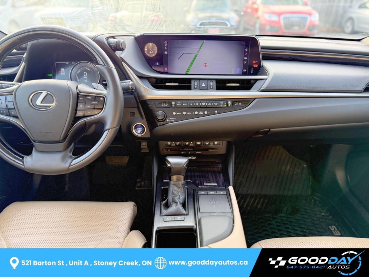 2020 Lexus ES 300h ULTRA LUXURY PKG | ONE OWNER | DEALER SERVICE Photo
