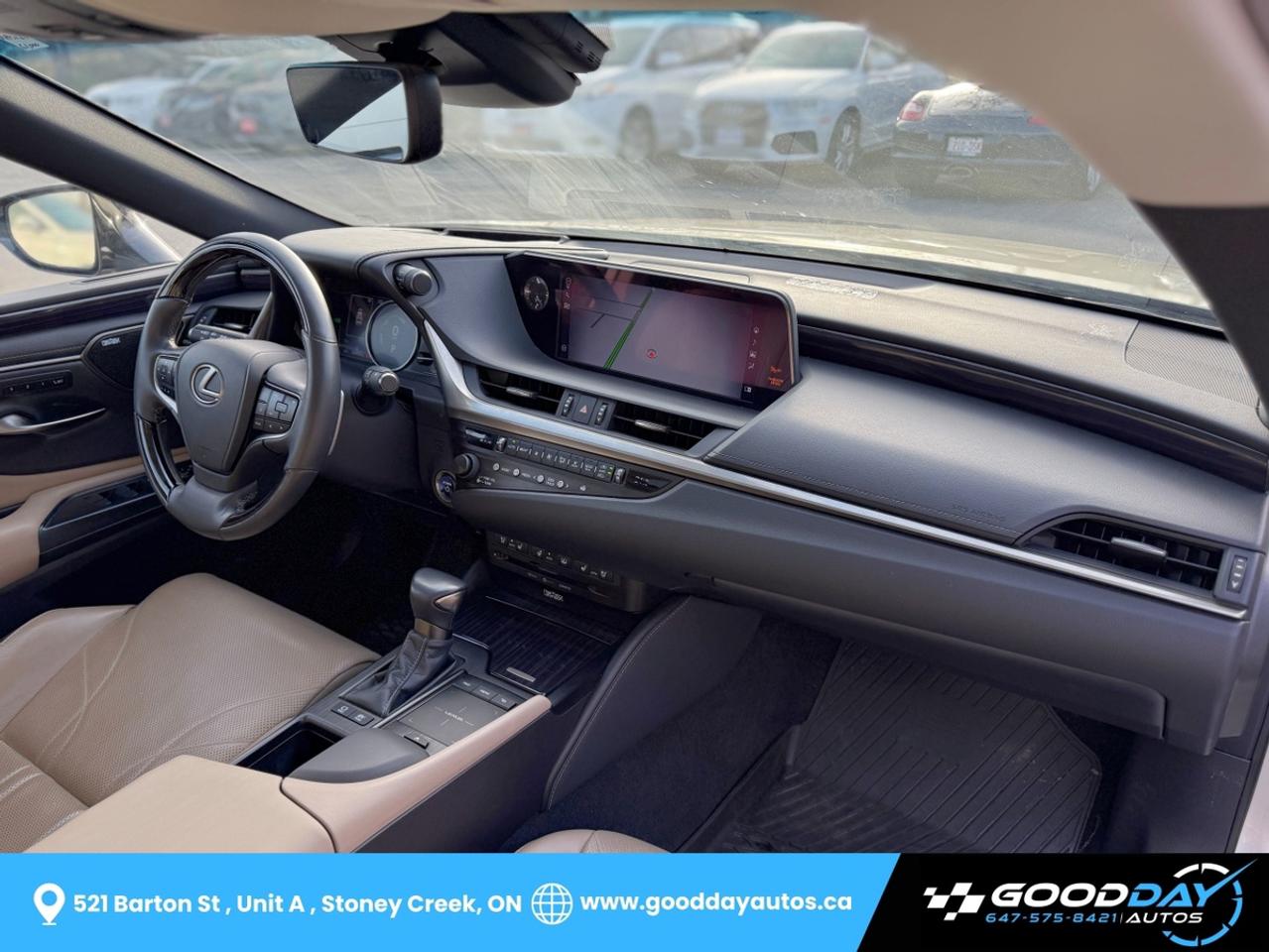 2020 Lexus ES 300h ULTRA LUXURY PKG | ONE OWNER | DEALER SERVICE Photo