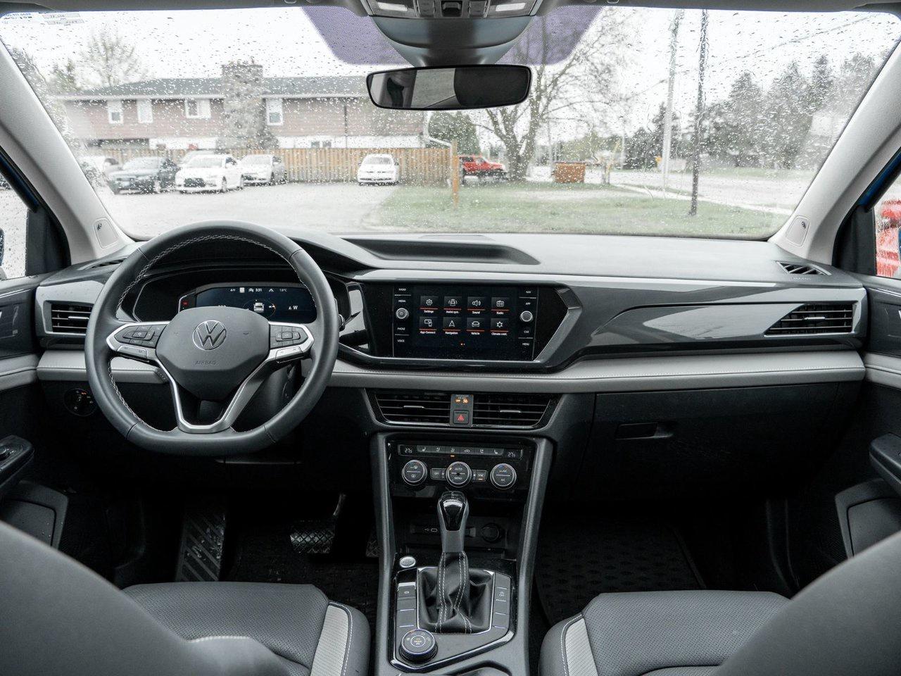 2024 Volkswagen Taos Highline Photo