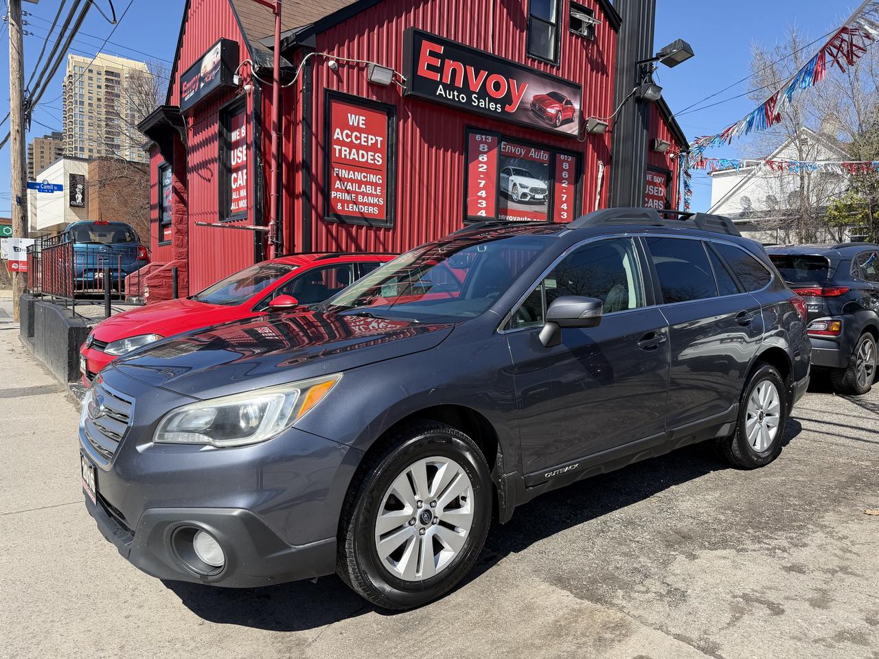 2016 Subaru Outback Premium Photo0
