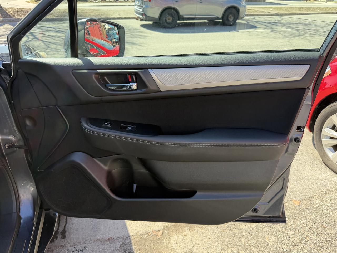 2016 Subaru Outback Premium Photo